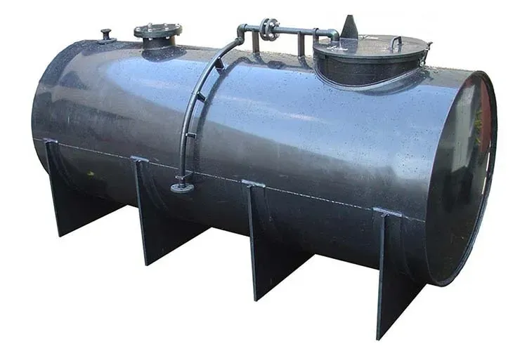 Cuve plastique à Émiéville