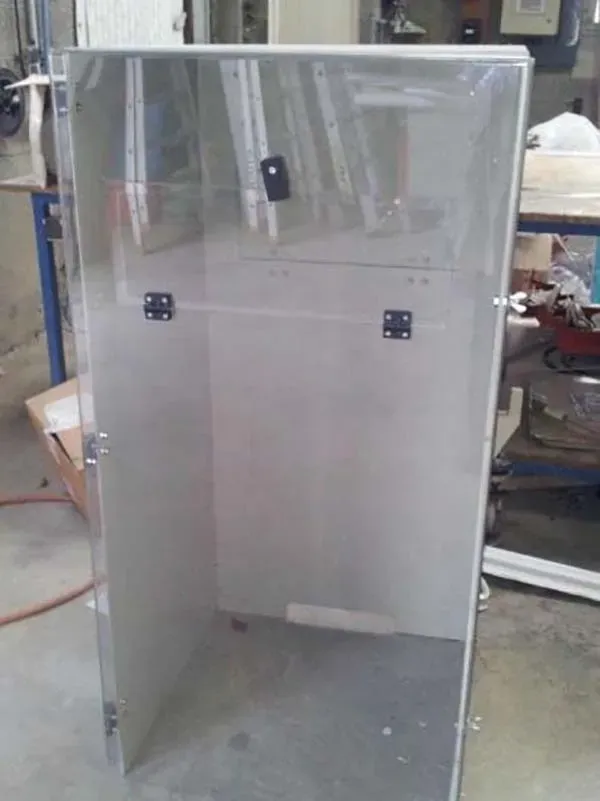 Skids chaudronnerie à Émiéville